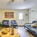 Tobyhanna Vacation Rental Game Room And Trampoline!
