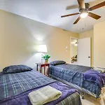 Tobyhanna Vacation Rental Game Room And Trampoline!