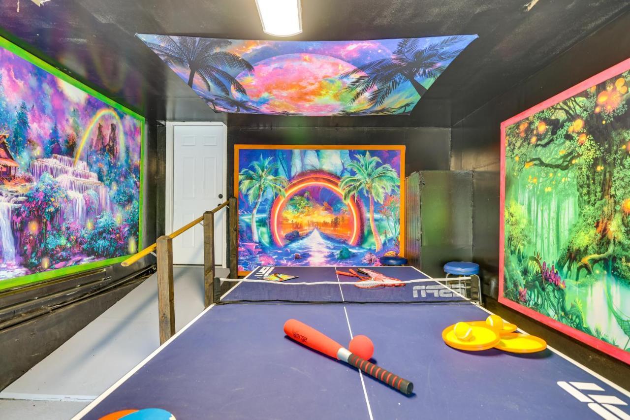 Vacation Game And Trampoline! *